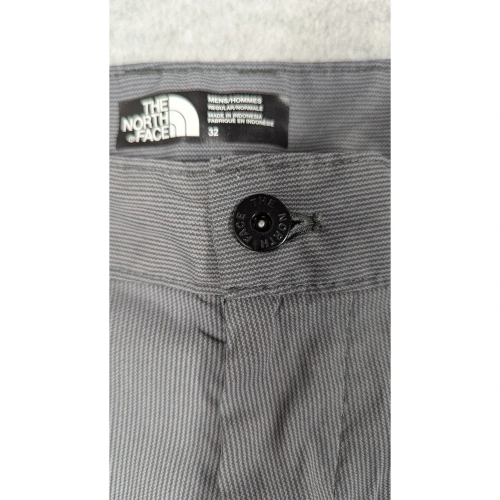 The North Face Men Shorts 32x8 Rockaway Quick Dry Trail Hiking Striped Nylon‎